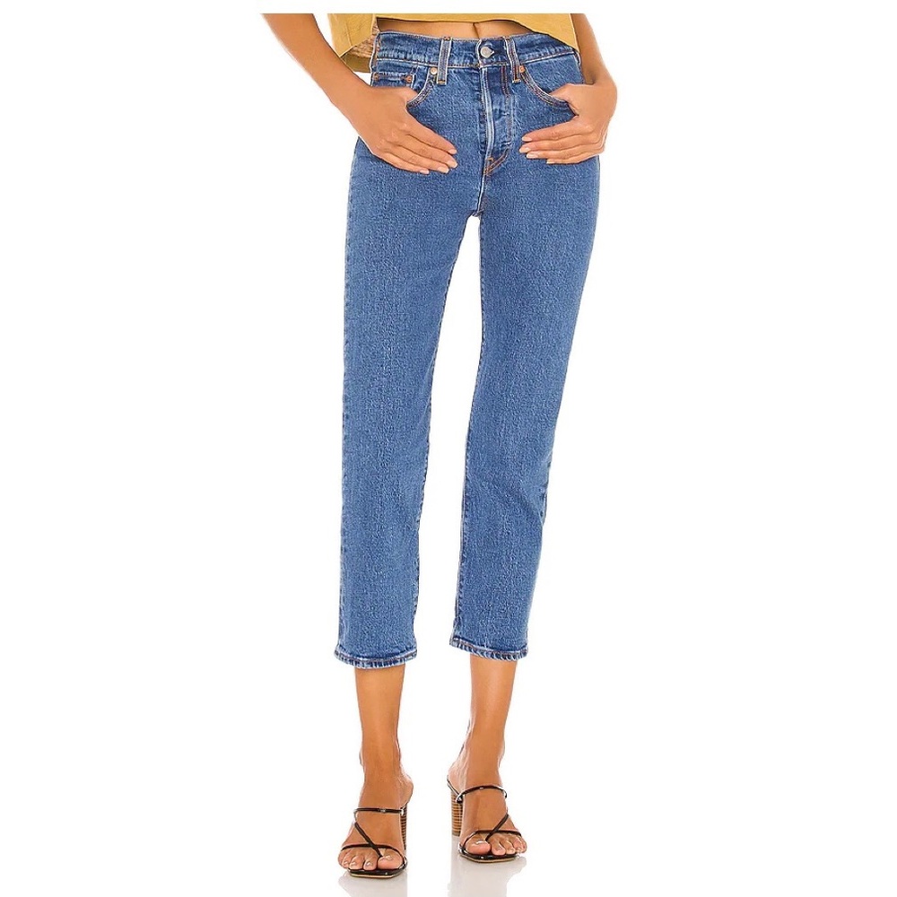 Levi’s Wedgie Straight Blue Jeans